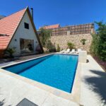 Chalets with Private Pools – Deir el Zahrane, South