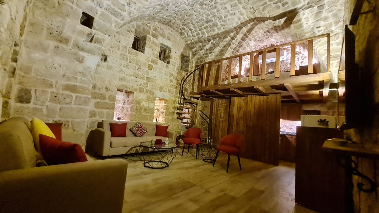 Authentic House – Jbeil