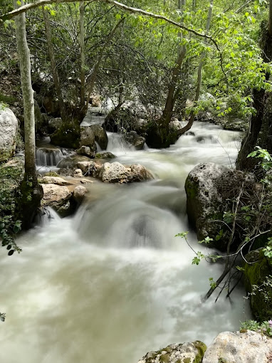 Kfarhelda Waterfalls