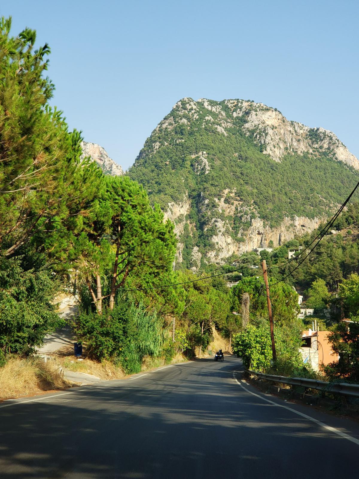 Drive Amioun to Ehden