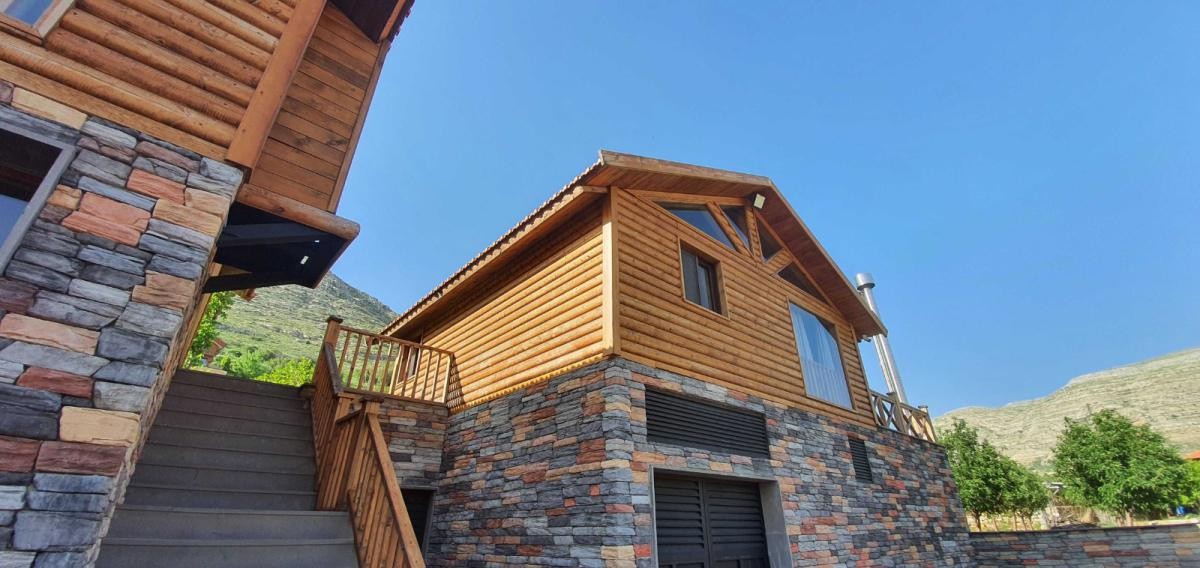 Wooden Bungalows – Faraya