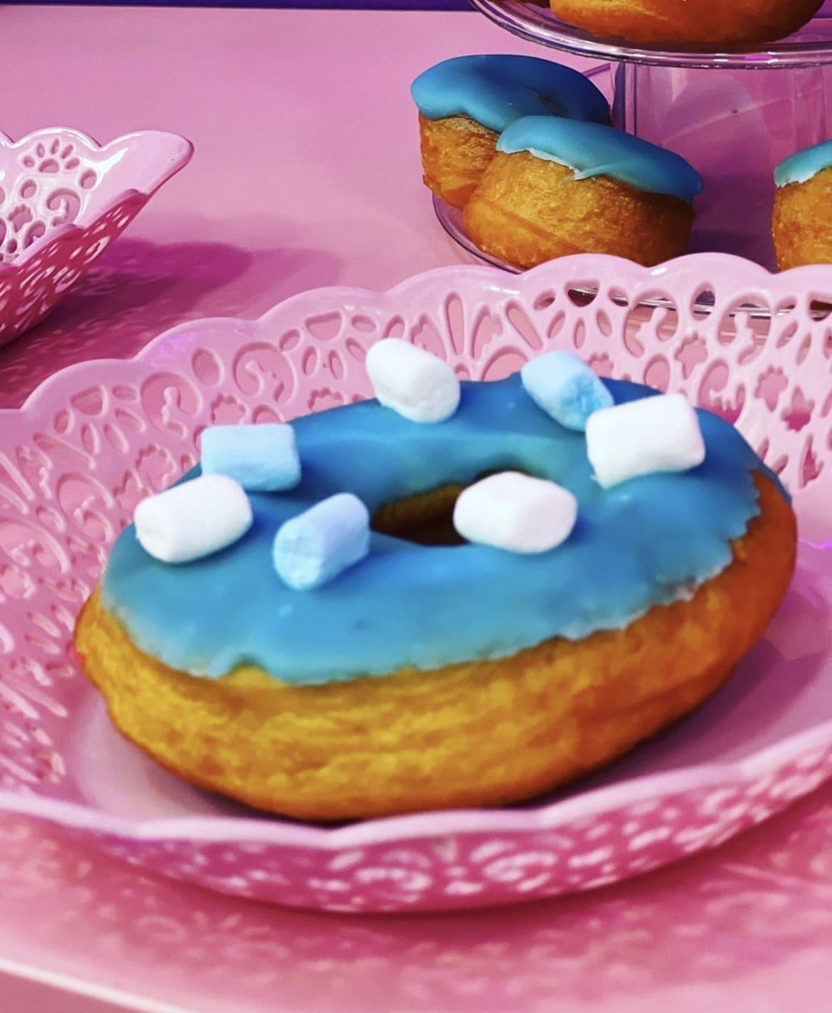 Royal Donuts