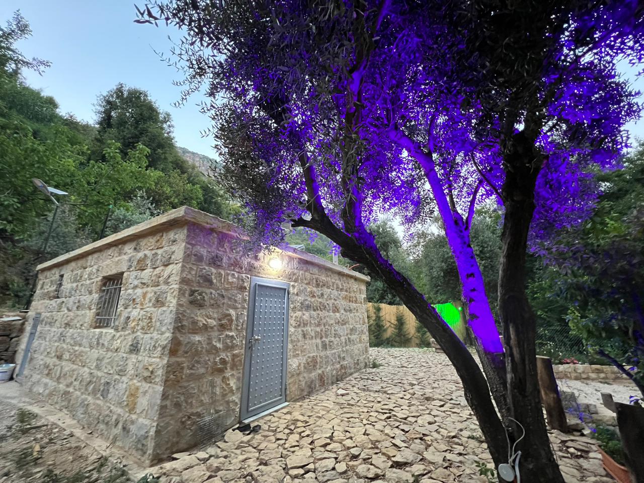 Stone Guesthouse with River Access – Jdeideh, El Chouf