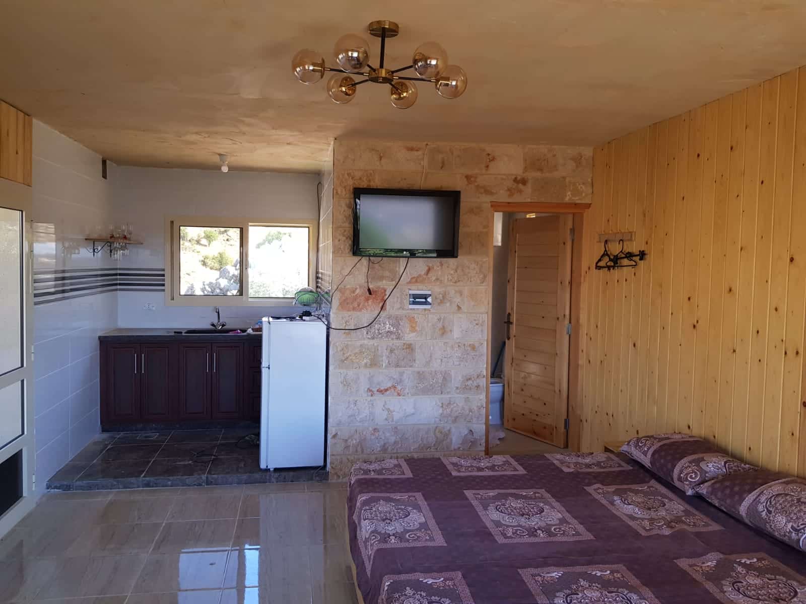 Stone Hut – Al Barouk