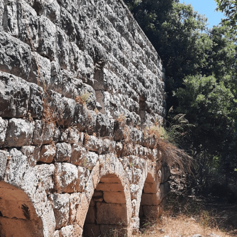 Wadi Al Saleeb Hike