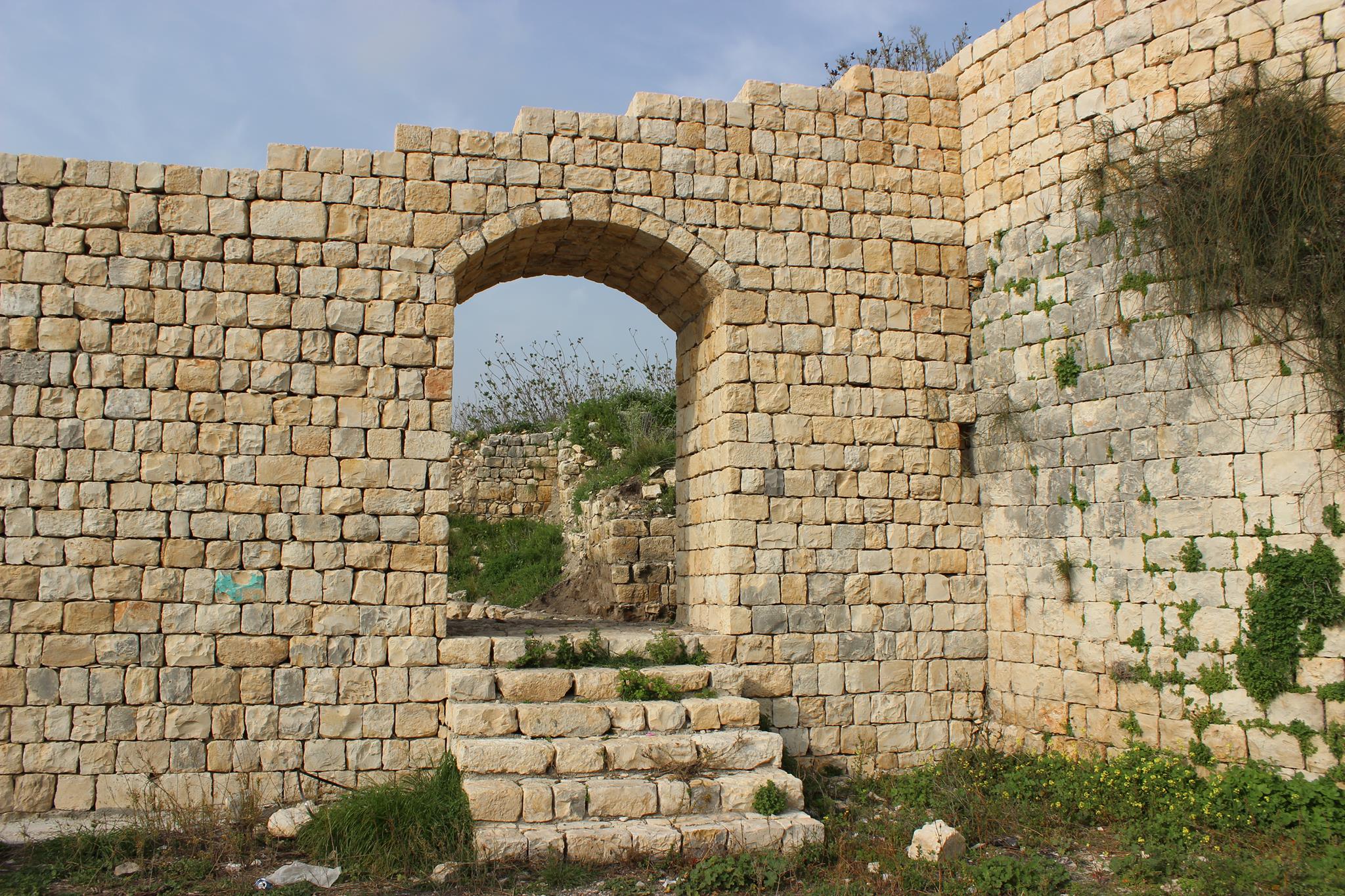 Deir Kifa Castle