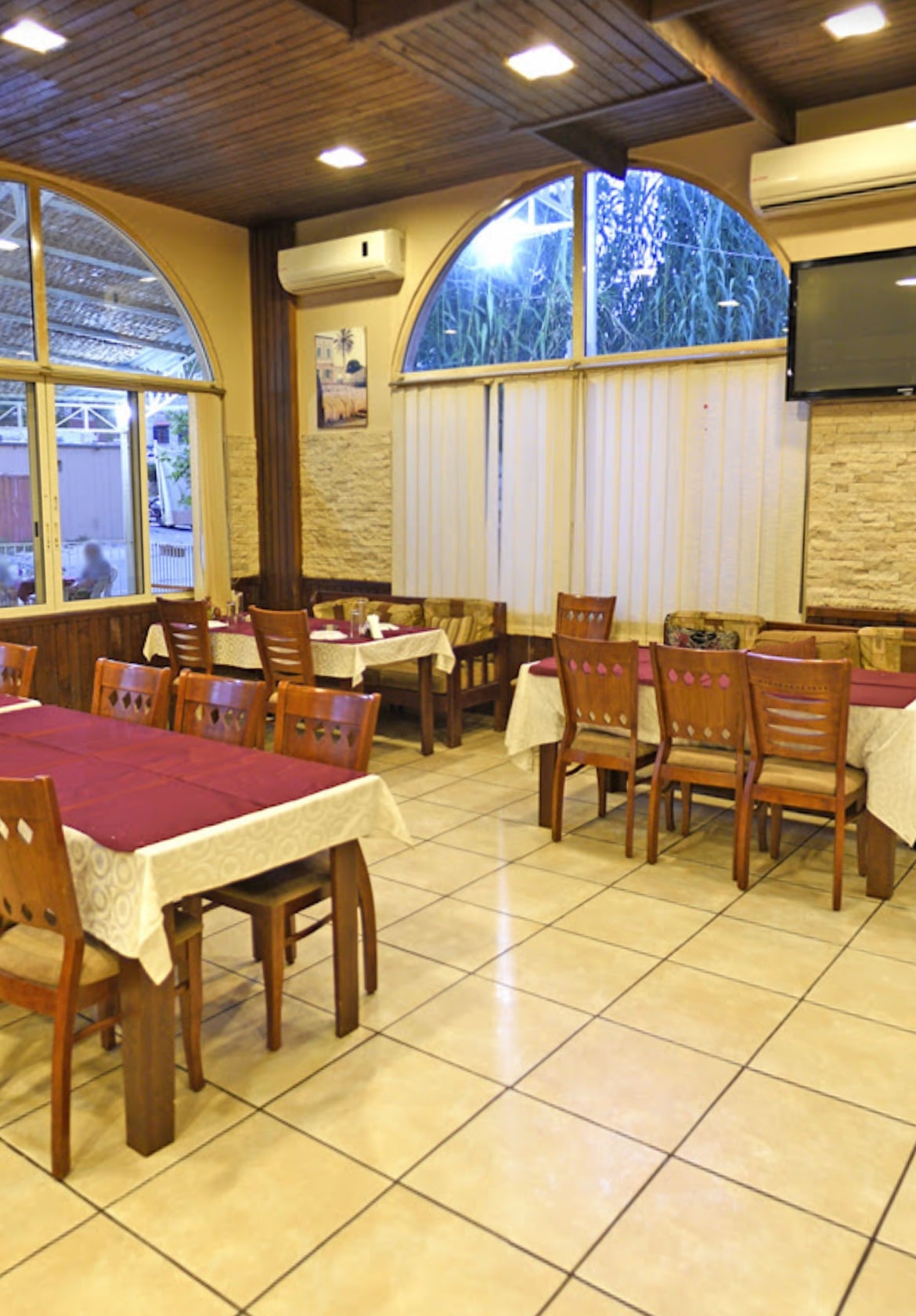 Ain Ardeh Restaurant