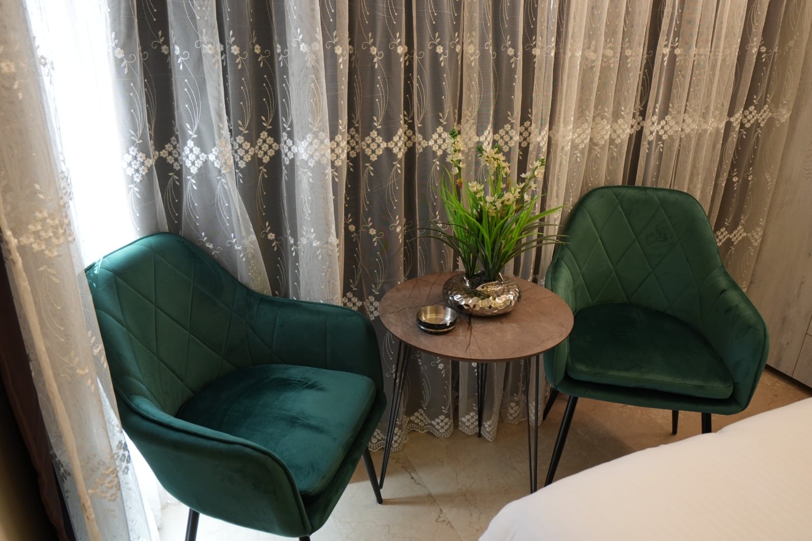 Furnished Suites – Ain el Mreisseh, Beirut