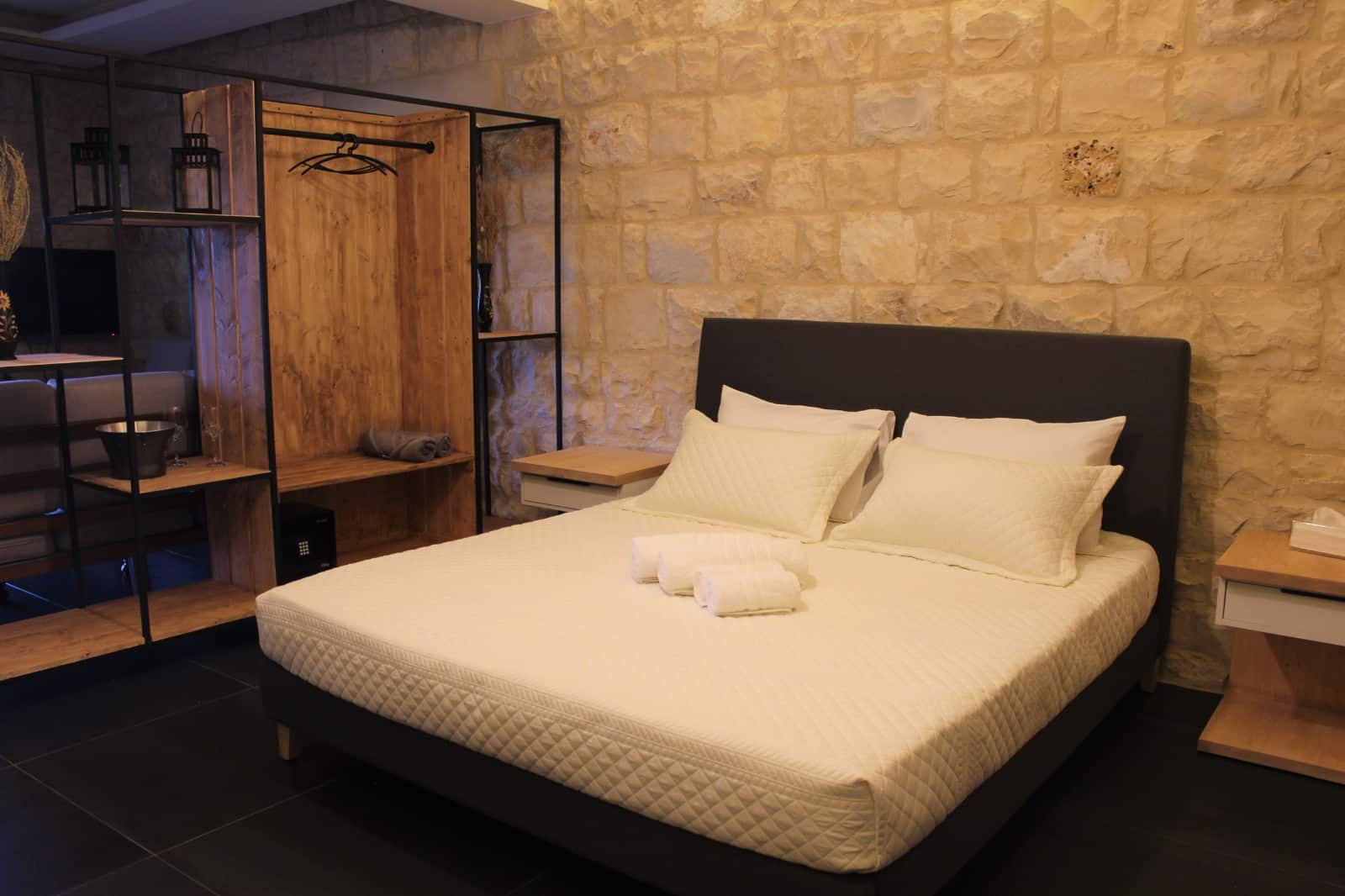 Chalets with Private Pool – Fidar, Jbeil