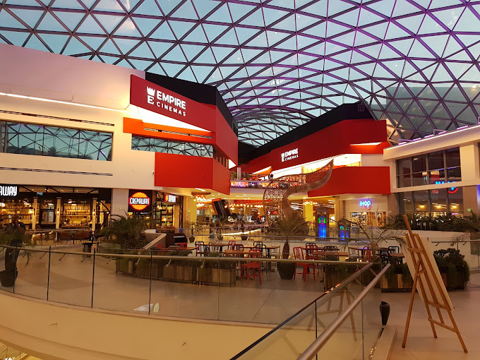 The Spot Mall Choueifat Foodcourt