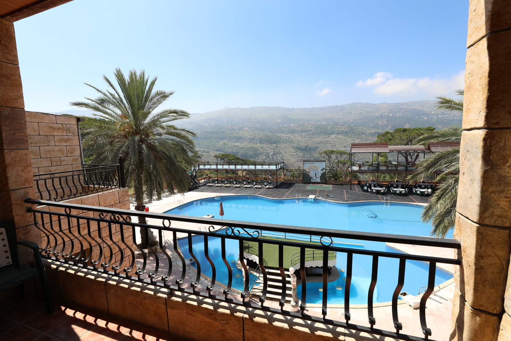 Executive Room with pool view