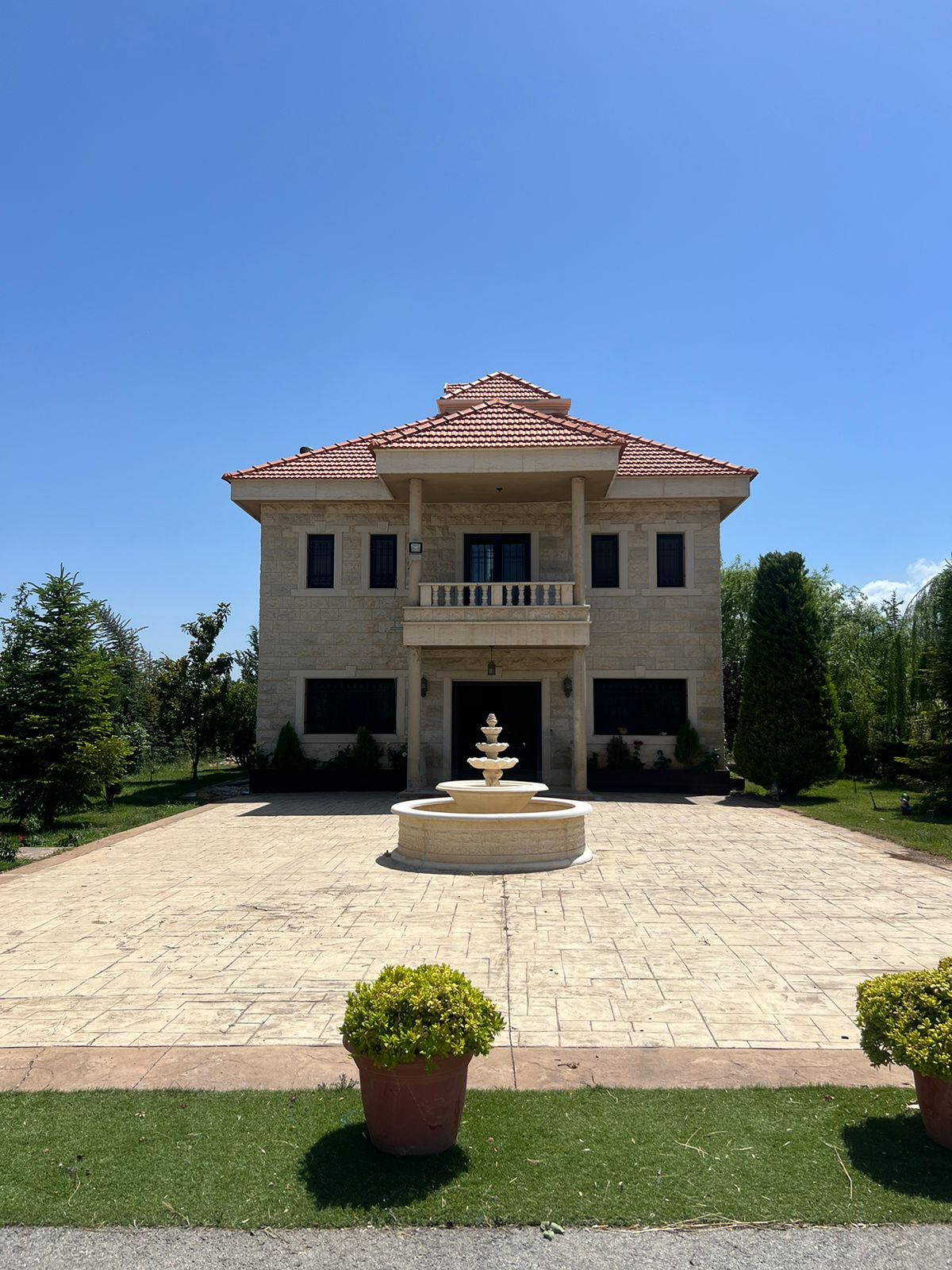 Villa – Kherbet Qanafar, West Beqaa