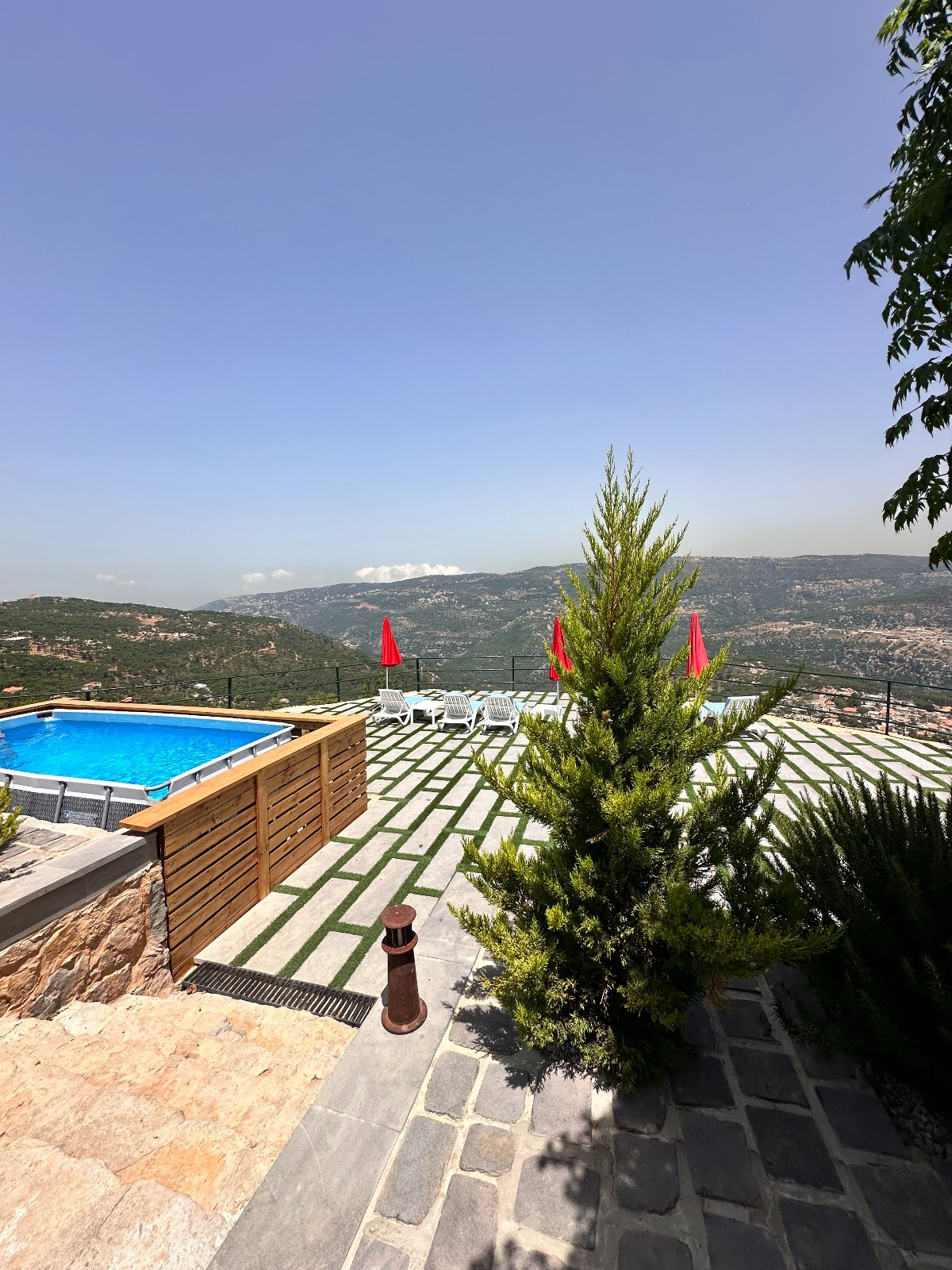 Stone House with Pool – Qornayel, Baabda