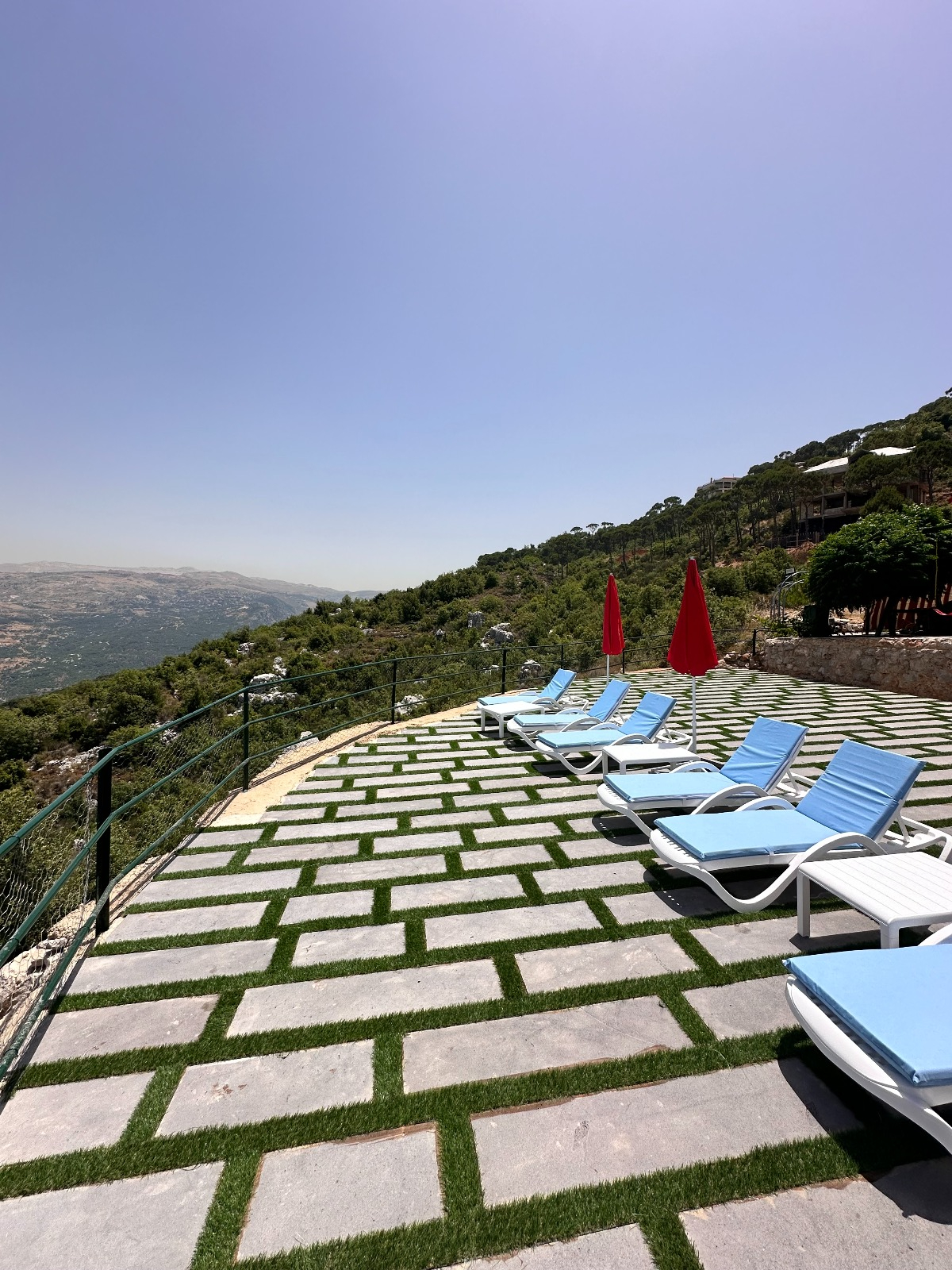 Stone House with Pool – Qornayel, Baabda