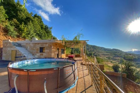 Stone Chalets with Pools – Hrajel, Kfardebian